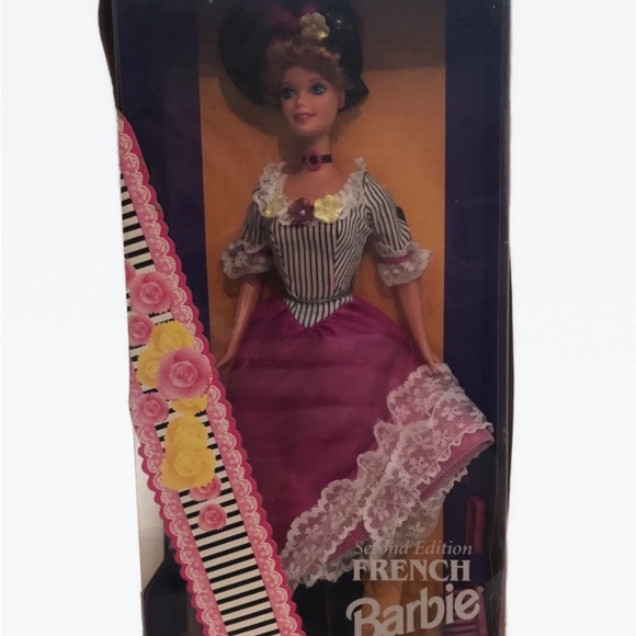 French Barbie Dolls of the World 1996 - Picture 1 of 7